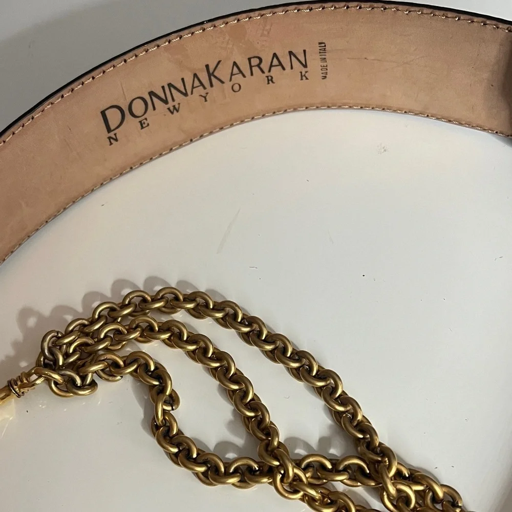 Donna Karan New York 1990’s Black & Gold 34” Adjustable Waist Belt w Chain